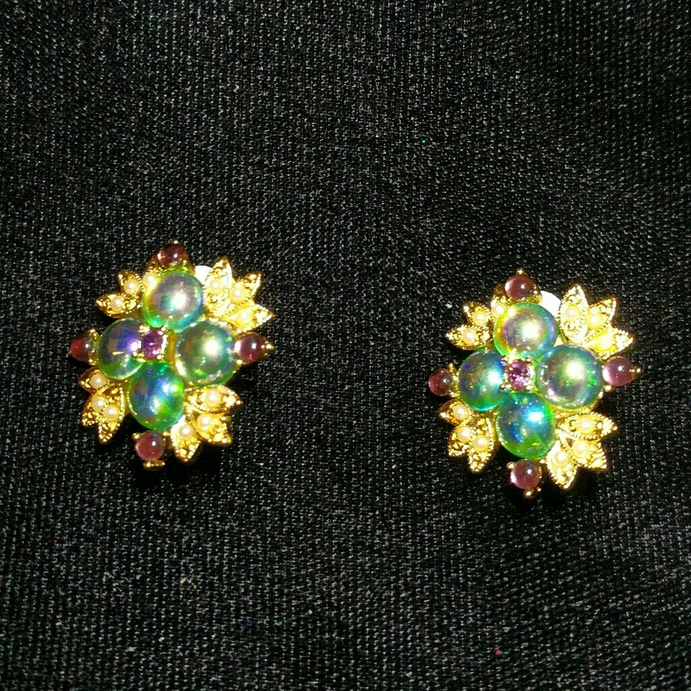 Joan Rivers Iridescent Burst Clip On Earrings